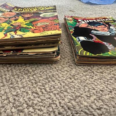 Vintage Spider-Man and Superman Comic Books (33)