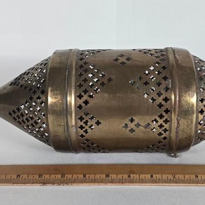 LOT 82L: Brass Hanging Lantern, Bowls, and Decor