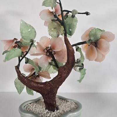 LOT 83L: Jade Tree with Decorative Plates and Glass Paperweights