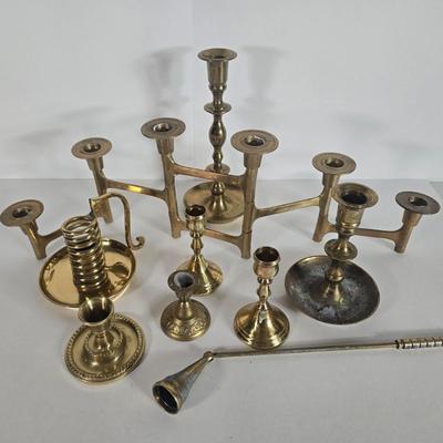 LOT 86L: Brass Candlesticks