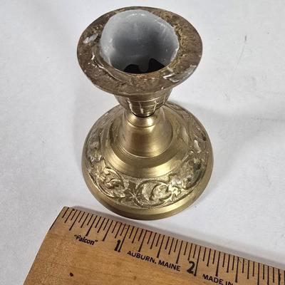 LOT 86L: Brass Candlesticks