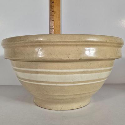 LOT 87L: Woodbury Bowl with Earthenware Crocks and Bowls