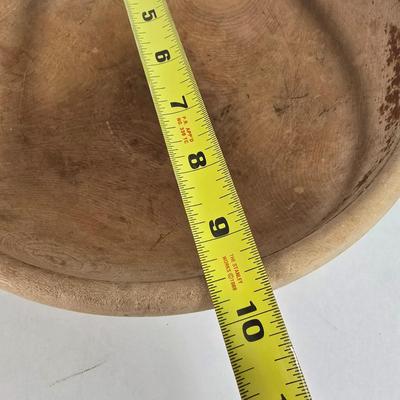 LOT 87L: Woodbury Bowl with Earthenware Crocks and Bowls