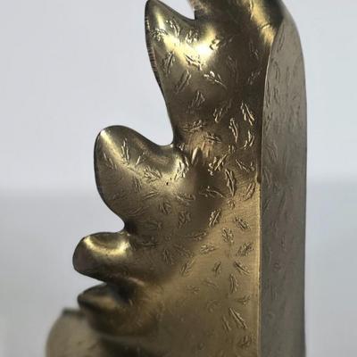 LOT 90L: Brass Home Decor