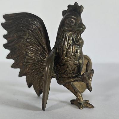 LOT 90L: Brass Home Decor