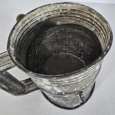 LOT 91L: Wooden Dough Bowl with Large Metal Pitcher and Vintage Flour Sifter