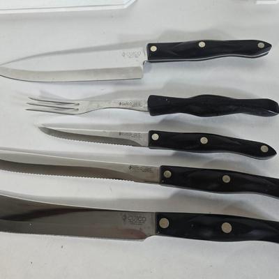 LOT 92L: Cutco Knives with Enameled Metal Trays and Kitchen Gadgets