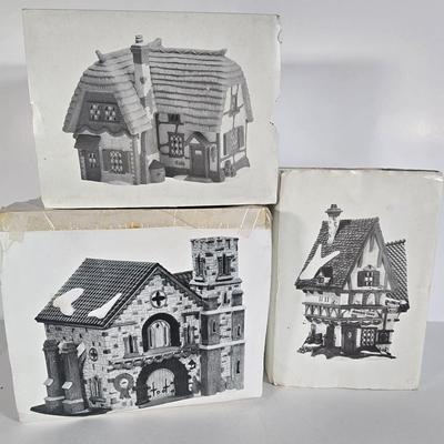LOT 93L: Dept 56 Dicken's Villiage