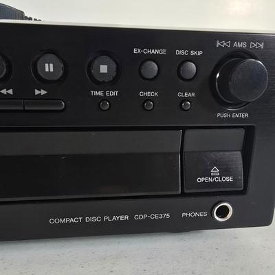 LOT 98L: Sony 5-Disk CD Changer CDP-CE375