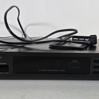 LOT 99L: Technics Stereo Synthesizer Tuner ST-K55