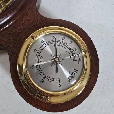 LOT 100L: Howard Miller Catalina Thermometer Barometer Hygrometer Clock Weather Station 612-718