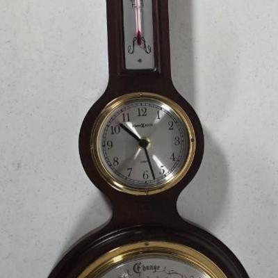 LOT 100L: Howard Miller Catalina Thermometer Barometer Hygrometer Clock Weather Station 612-718