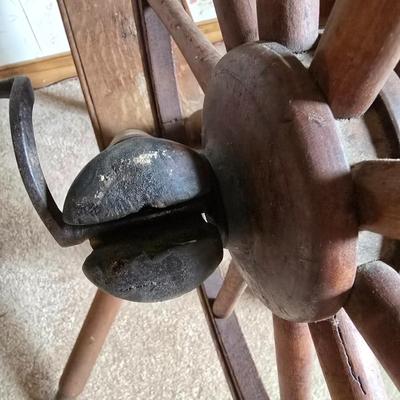 LOT 103L: Spinning Wheel and Wood Barrel