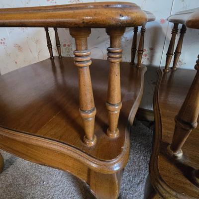 LOT 107L: Coffee Table and 2 End Tables