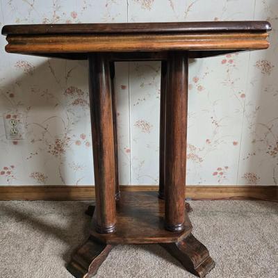 LOT 109L: Solid Wood Side Table with Two Wooden Lamps