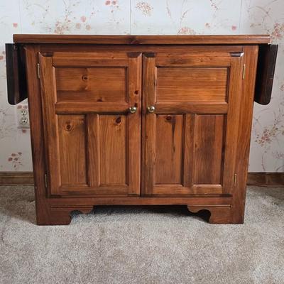 LOT 113D: Buffet Table