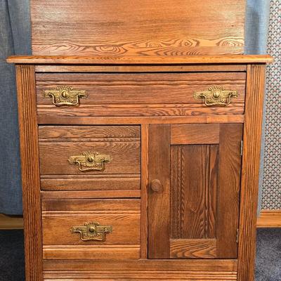 LOT 118Y: Antique Carved Bedroom Set