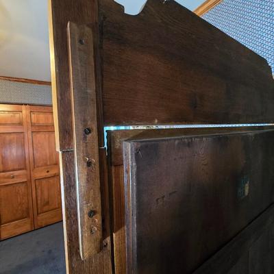 LOT 118Y: Antique Carved Bedroom Set