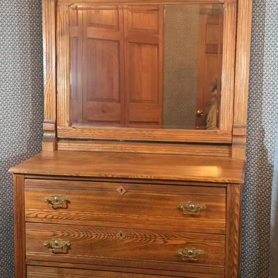LOT 118Y: Antique Carved Bedroom Set