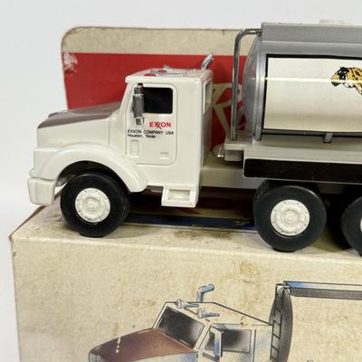LOT 130B: Collection of Vintage Mobil Trucks