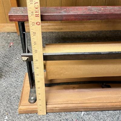 LOT 135B: Vintage Bulman Made Paper Cutter