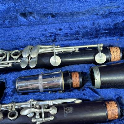 LOT 140B: Vintage Lyric Custombuilt Clarinet