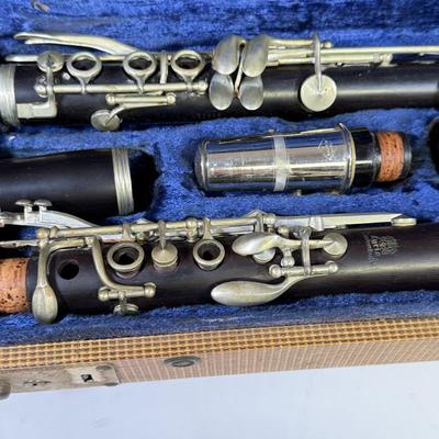 LOT 140B: Vintage Lyric Custombuilt Clarinet