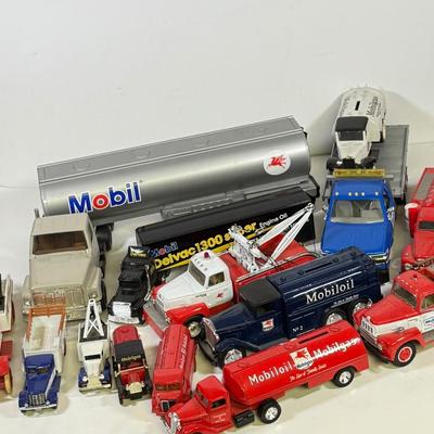 LOT 144B: Various Collectible Mobil Trucks and Cars