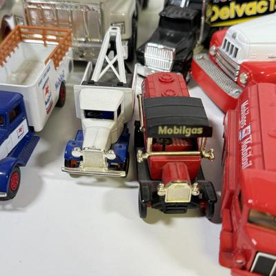 LOT 144B: Various Collectible Mobil Trucks and Cars