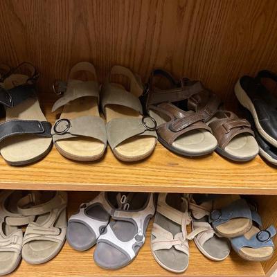 Ladies sandals