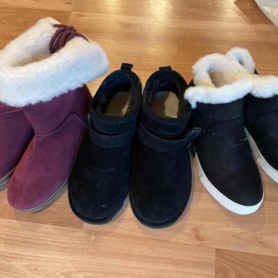 Black & burgundy boots