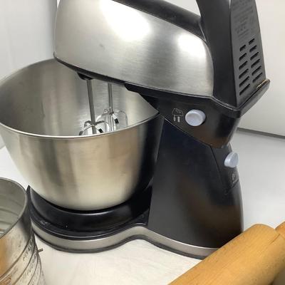 Sale Photo Thumbnail #143: Hamilton Beach Mixer, Bunn Cake, Pan, Sifter, and Rolling Pin.