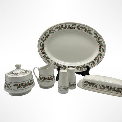 The Cellar's "Ivory Holly“ Server-ware