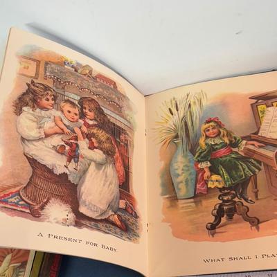 Christmas Delight Book