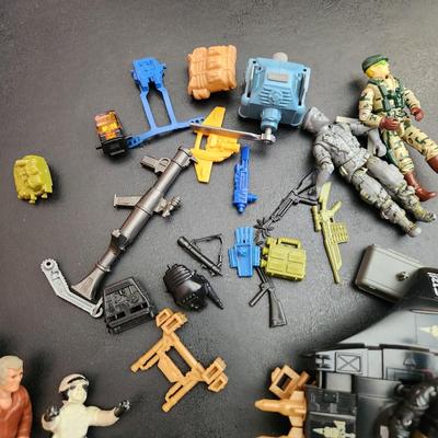 Lot of Figures Hasbro GI Joe