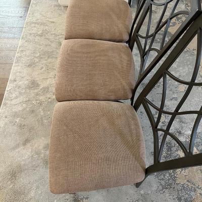 DINING ROOM TABLE AND 4 CHAIRS
