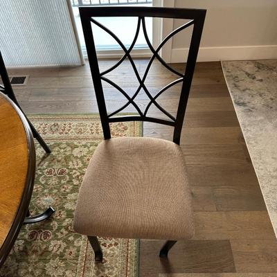 DINING ROOM TABLE AND 4 CHAIRS