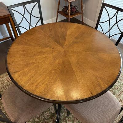 DINING ROOM TABLE AND 4 CHAIRS