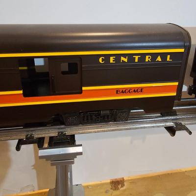 Illinois Central F3 A-B-A Set w/7 Passenger Cars & Boxes (T2-JS)