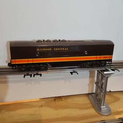 Illinois Central F3 A-B-A Set w/7 Passenger Cars & Boxes (T2-JS)