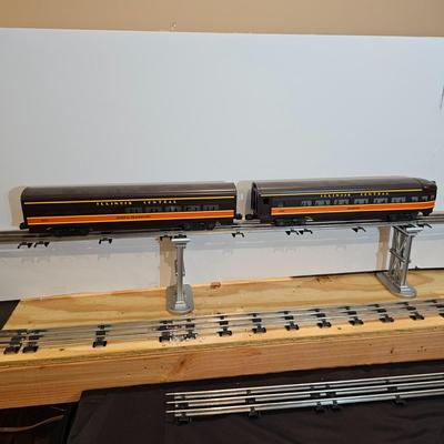 Illinois Central F3 A-B-A Set w/7 Passenger Cars & Boxes (T2-JS)