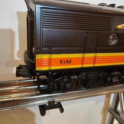 Illinois Central F3 A-B-A Set w/7 Passenger Cars & Boxes (T2-JS)