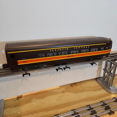 Illinois Central F3 A-B-A Set w/7 Passenger Cars & Boxes (T2-JS)
