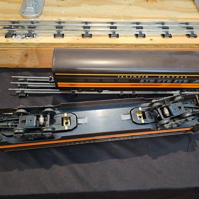 Illinois Central F3 A-B-A Set w/7 Passenger Cars & Boxes (T2-JS)