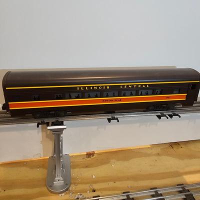 Illinois Central F3 A-B-A Set w/7 Passenger Cars & Boxes (T2-JS)