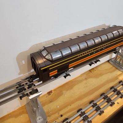 Illinois Central F3 A-B-A Set w/7 Passenger Cars & Boxes (T2-JS)