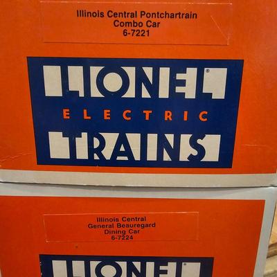 Illinois Central F3 A-B-A Set w/7 Passenger Cars & Boxes (T2-JS)