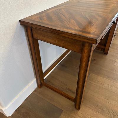 COMPUTER DESK WITH FILE CABINET AND CHAIR