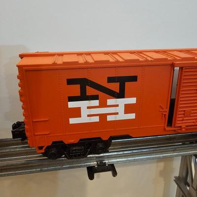 New Haven EP5 Electric Engine and Six Boxcars (T2-JS)
