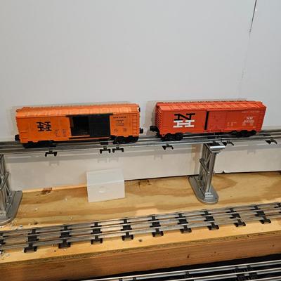 New Haven EP5 Electric Engine and Six Boxcars (T2-JS)
